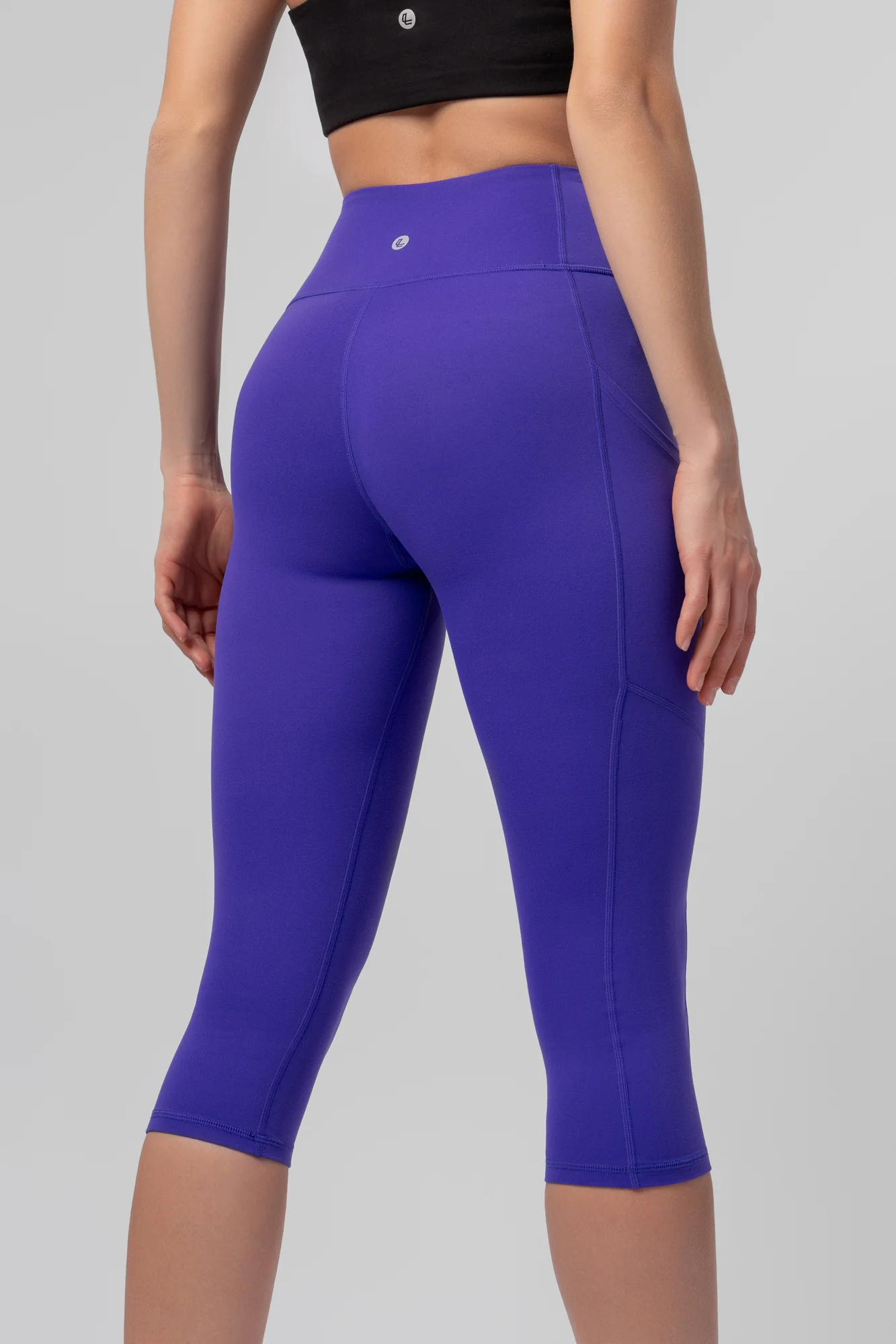 Funkční sportovní capri legíny Arwen - Image 4
