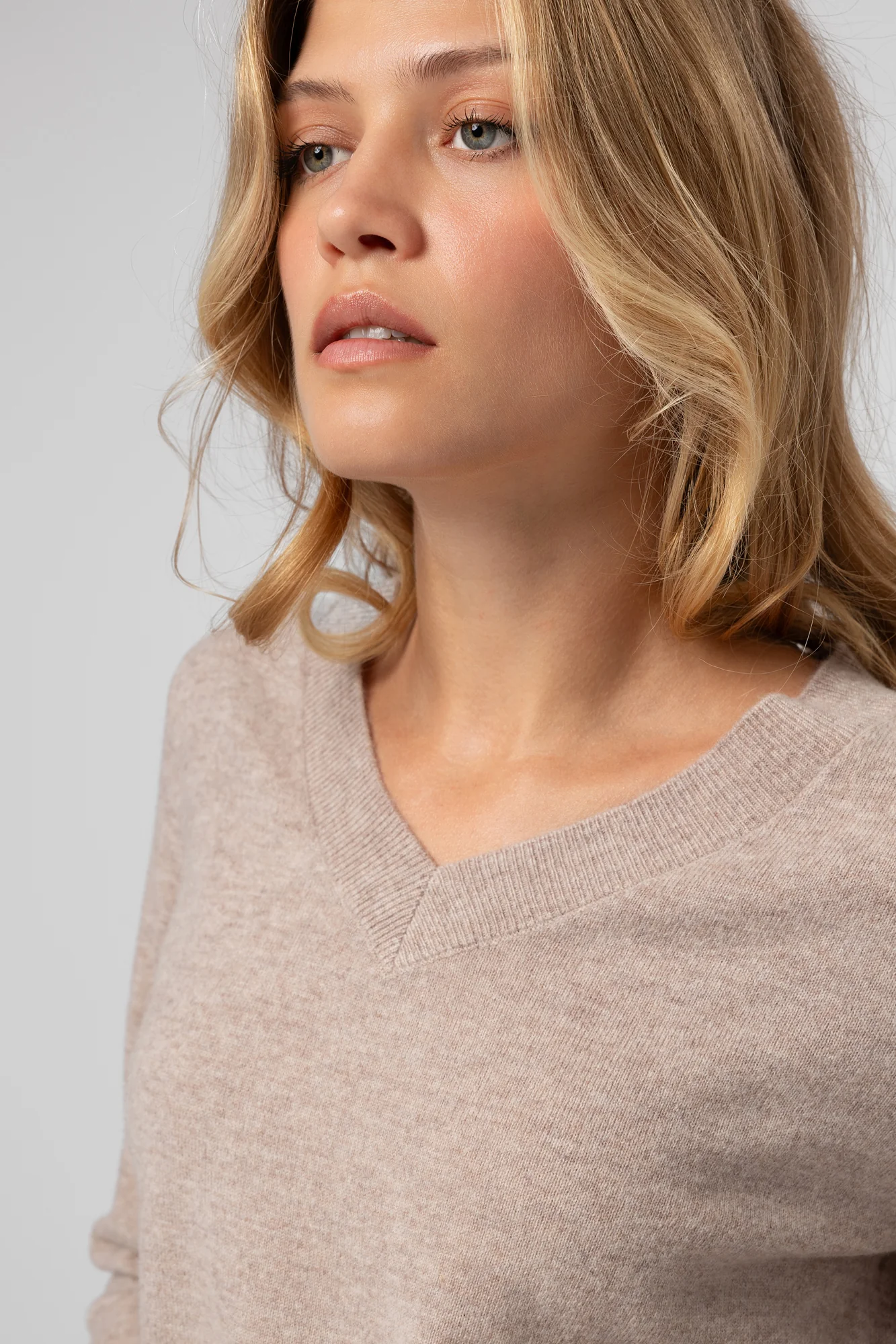 Svetr KnitLine Vita - Image 4