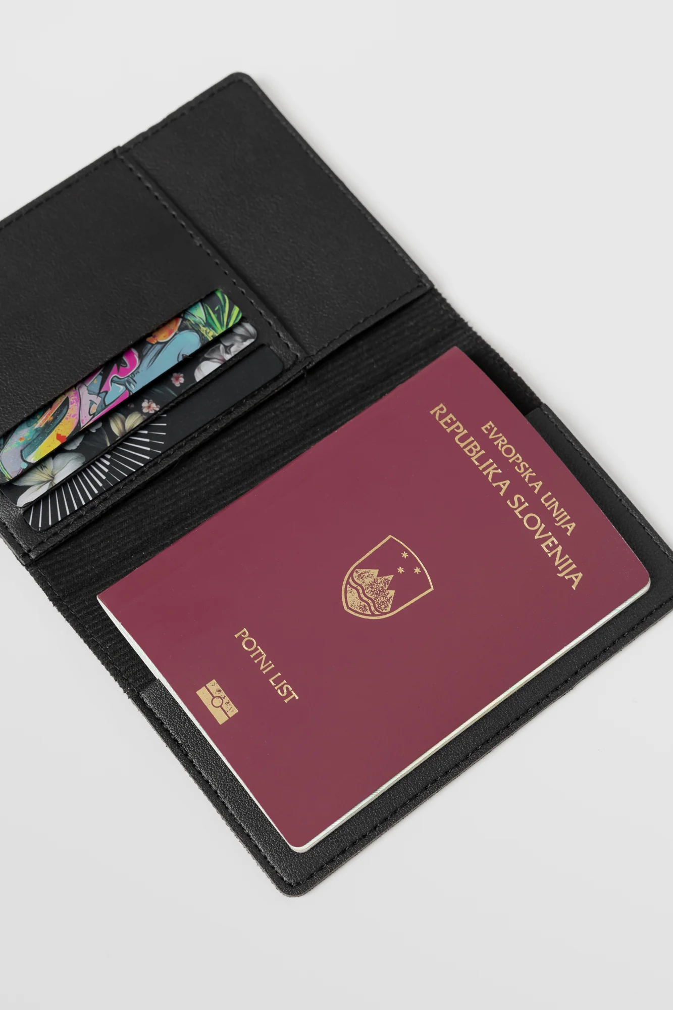 Obal na pas Dubai - Image 3