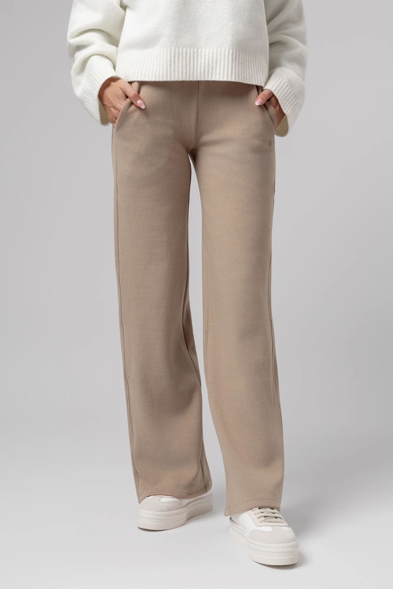 Tepláky Supercomfort Saweetie