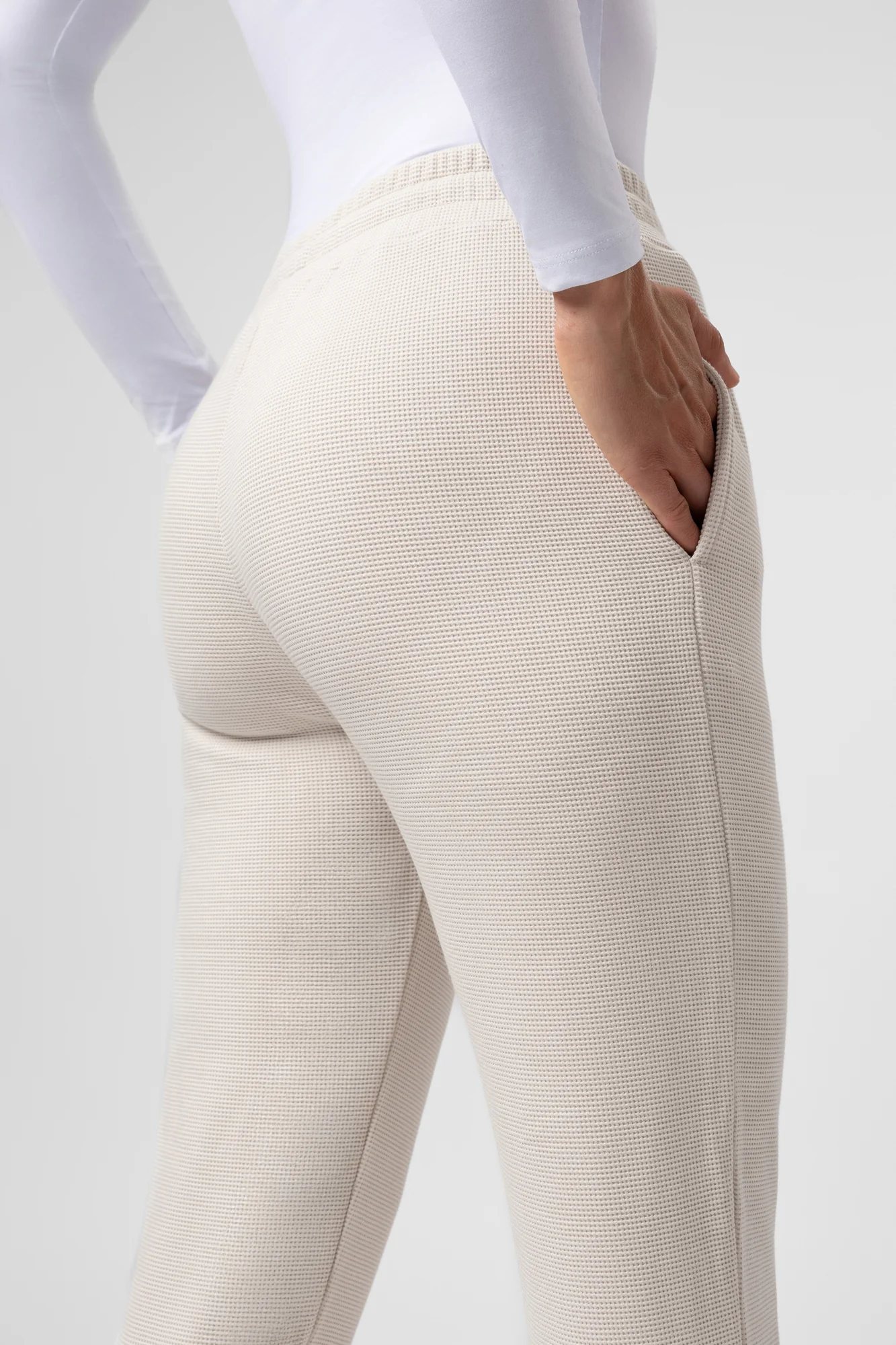 Tepláky Supercomfort Willow - Image 4